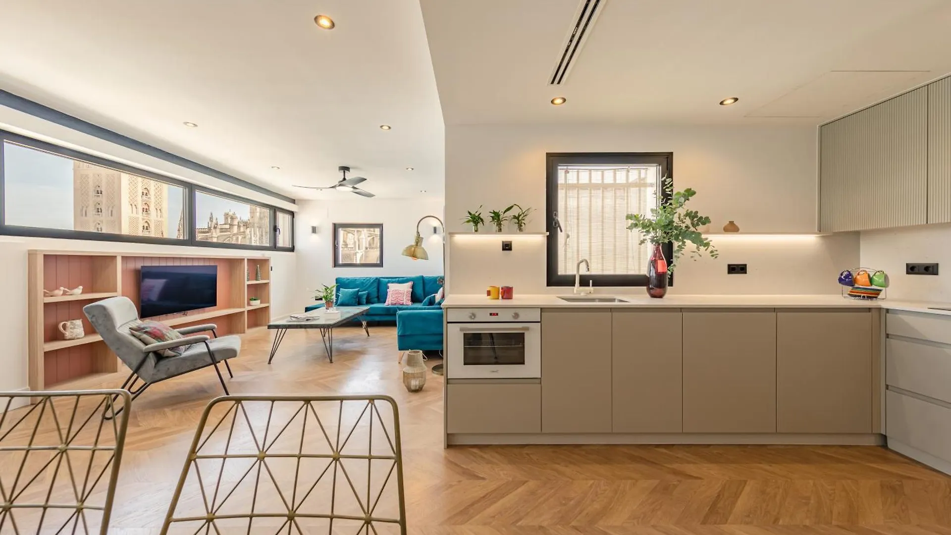 Isg Apartments Luxury Apartment By The Cathedral Sevilla Spanien